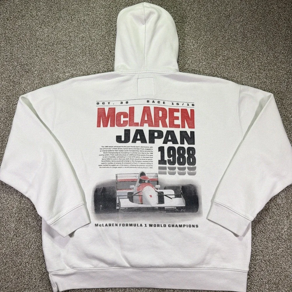 McLaren Formula 1 Hoodie Japan 1988 White Size XXL Retro Style Graphic Hollister